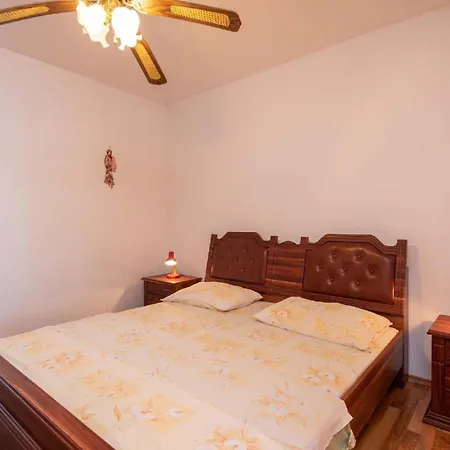 Ferienwohnung Fuer 3 Personen Ca 45 Qm In Kuciste, Dalmatien Sueddalmatien Apartman Kuciste